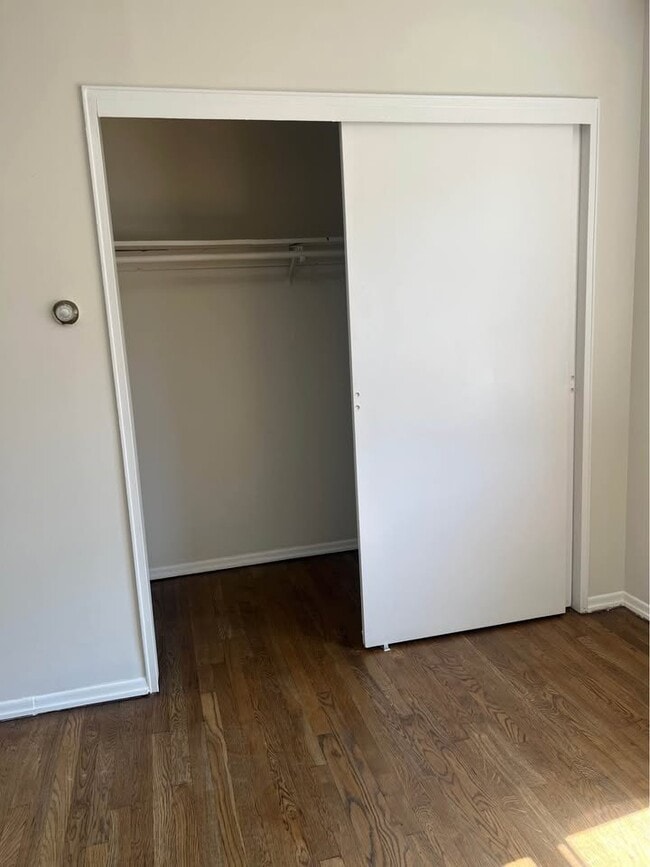 Building Photo - 57-61A E Park St