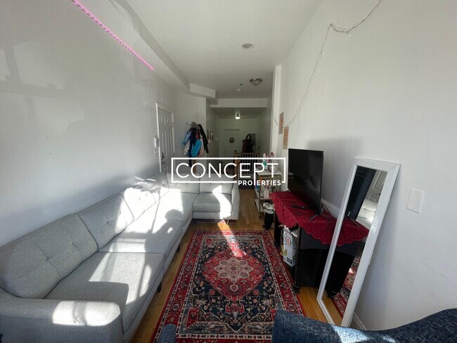 Building Photo - 241 Northampton St