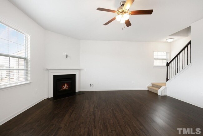 Building Photo - 743 River Dell Townes Ave