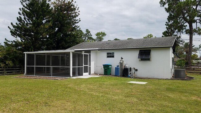 Foto del edificio - 13254 Collecting Canal Rd