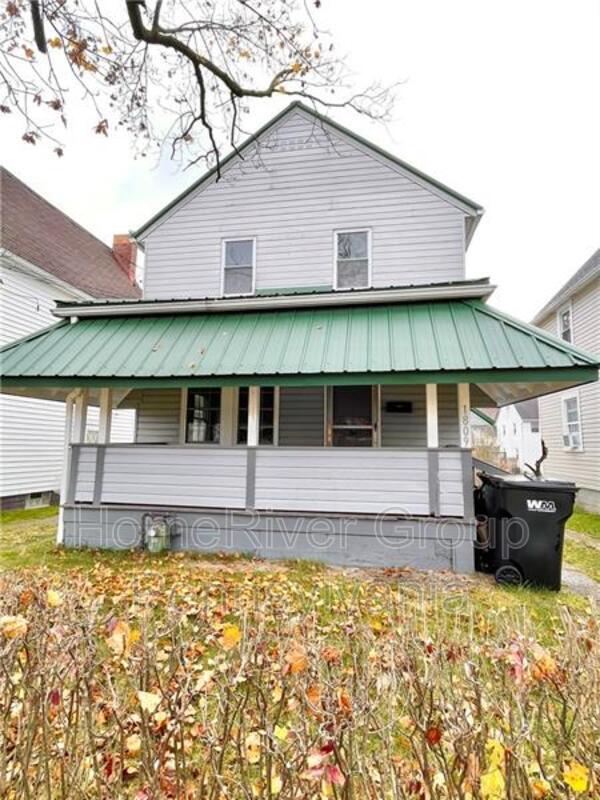 1809 Main St, Aliquippa, PA 15001 House Rental in Aliquippa, PA