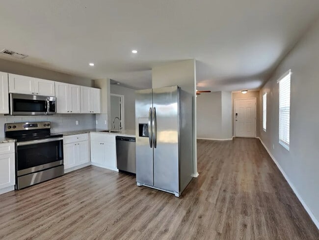 Foto del edificio - 1733 Vineridge Ln