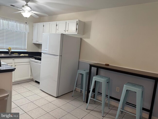 Building Photo - 1130 Huntmaster Terrace NE