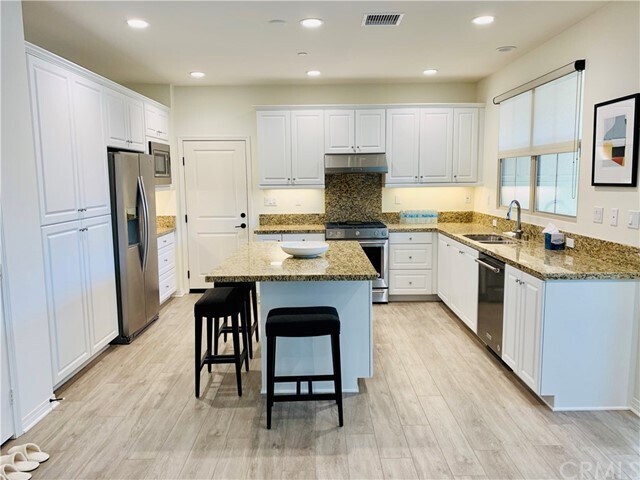 Building Photo - 170 Parkwood
