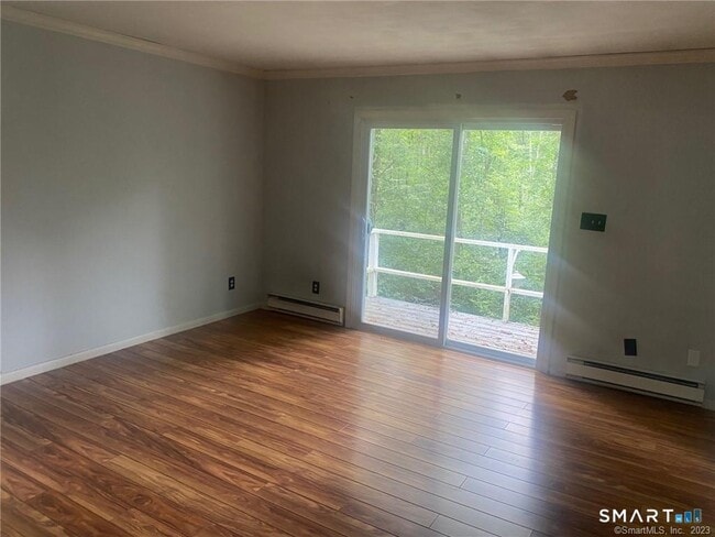 Building Photo - 1840 Shepard Ave