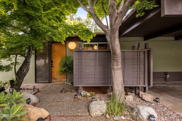 Primary Photo - 1085 Alta Pine Dr