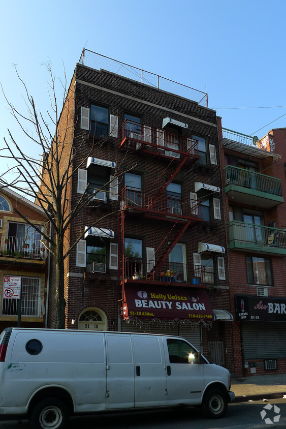 Primary Photo - 91-18 43rd Ave
