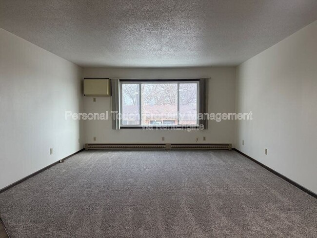 Building Photo - 1050 Front St