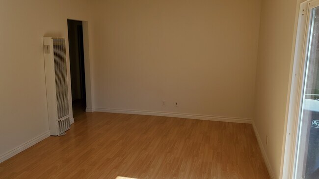 Living room - 1829 S Olive Ave