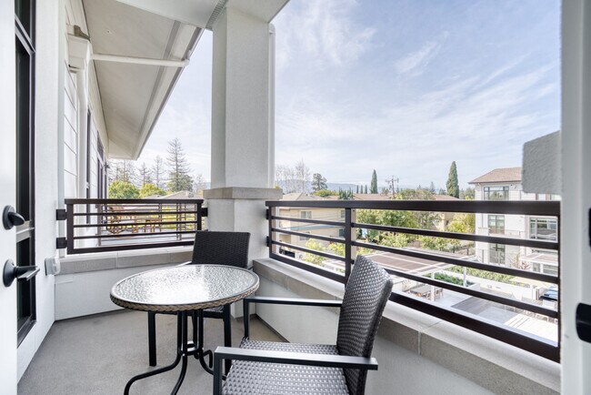Foto del edificio - 605 E Evelyn Ave