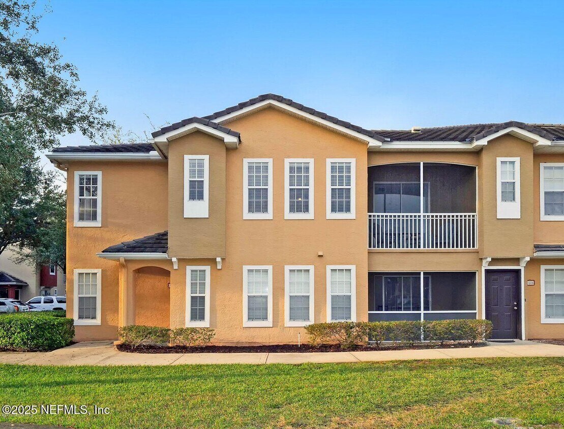 Foto principal - 10075 Gate Pkwy