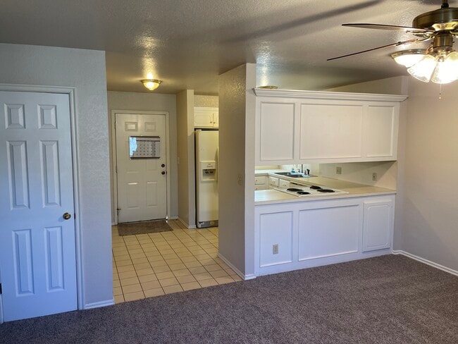 Building Photo - 3223 Barley Ct