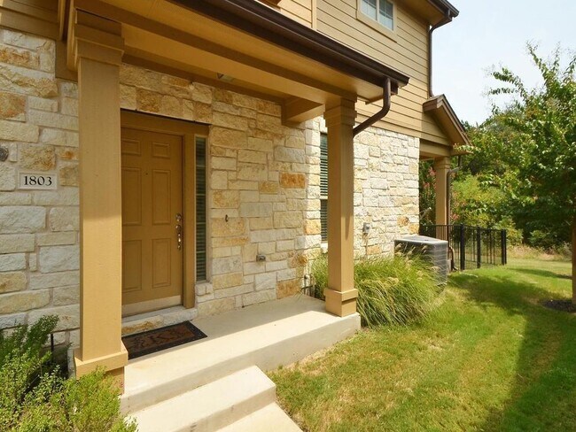 Foto del edificio - 1310 W Parmer Ln