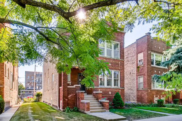 Primary Photo - 3429 N Ridgeway Ave