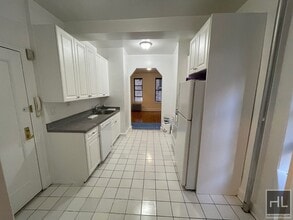 Building Photo - East 38th Street