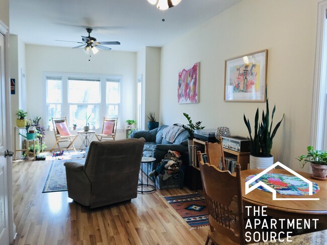 Foto del edificio - 1622 N Fairfield Ave