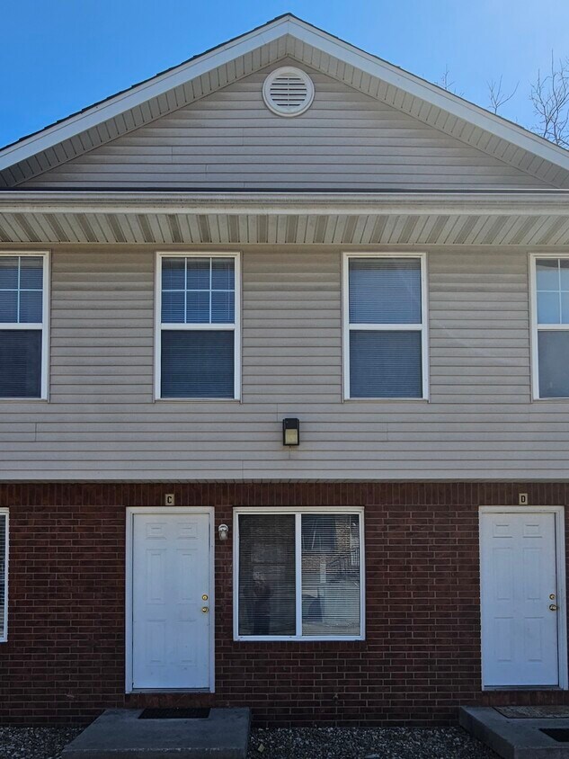 504 5th St Unit 504 5th Street, Coralville, IA 52241 Apartments in