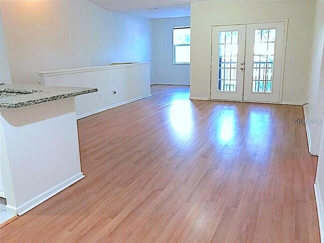Foto del edificio - 14214 Fredricksburg Dr