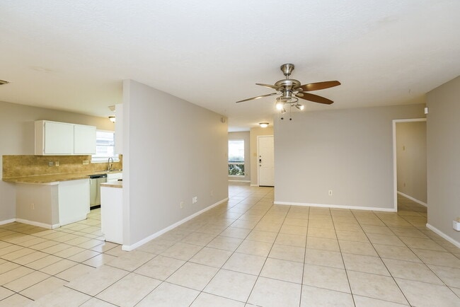 Foto del edificio - 29127 Waltham St