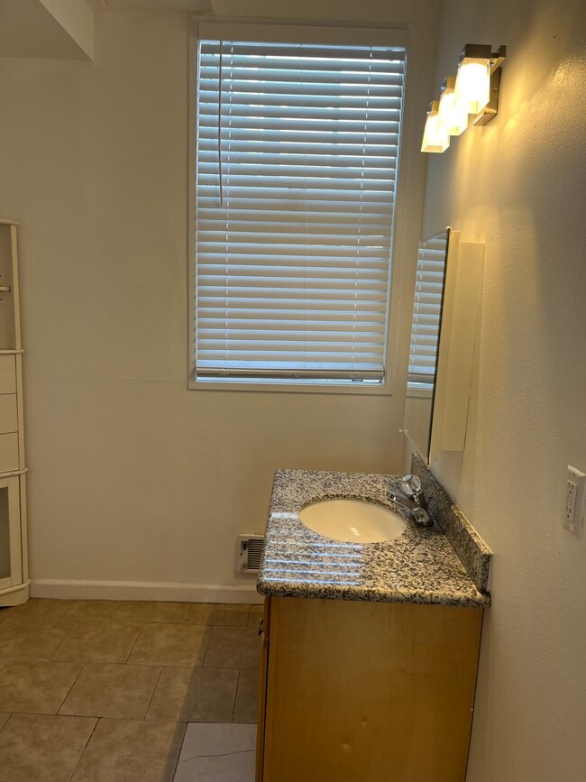 Master Bathroom - 2445 Telegraph Ave