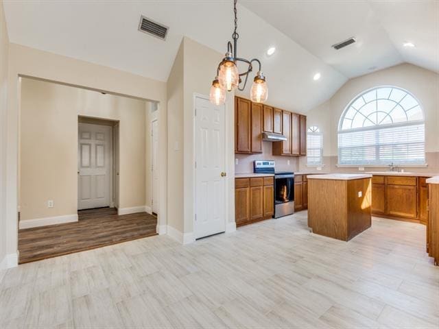 Building Photo - 2336 Red Maple Rd