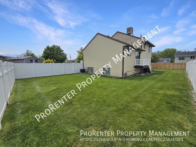 Building Photo - 239 E 975 S