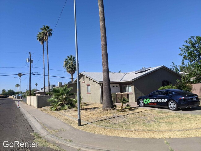 Building Photo - 4 br, 1.5 bath House - 6201 W Maryland Ave