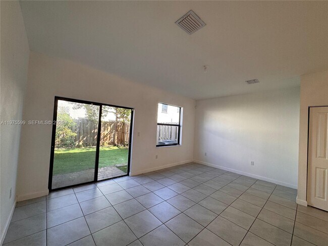 Foto del edificio - 11813 SW 246 Terrace