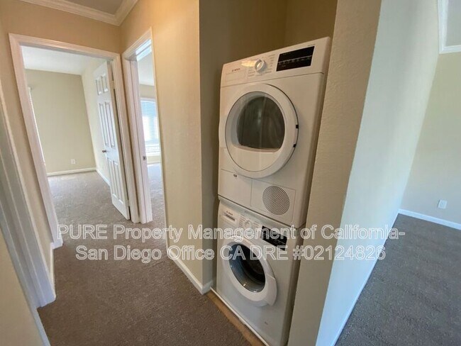 Building Photo - 6602 Beadnell Way