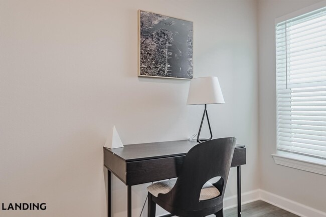 Foto del edificio - 5001 Willowgate Lp