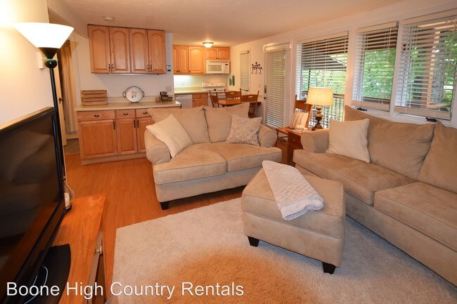 Building Photo - 1 br, 1 bath House - 108 Northridge Road 3B