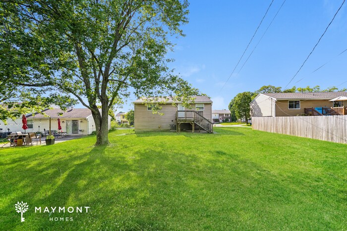 Foto del edificio - 939 Harrogate Ct