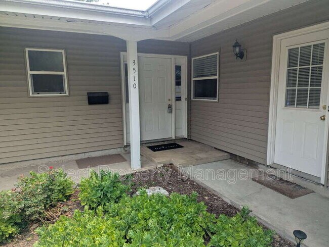 Foto del edificio - 3510 Glencairn Dr