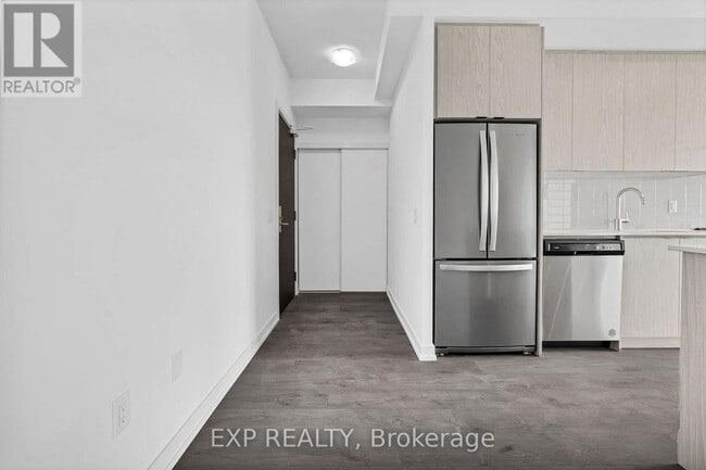 Building Photo - 55 Duke St W