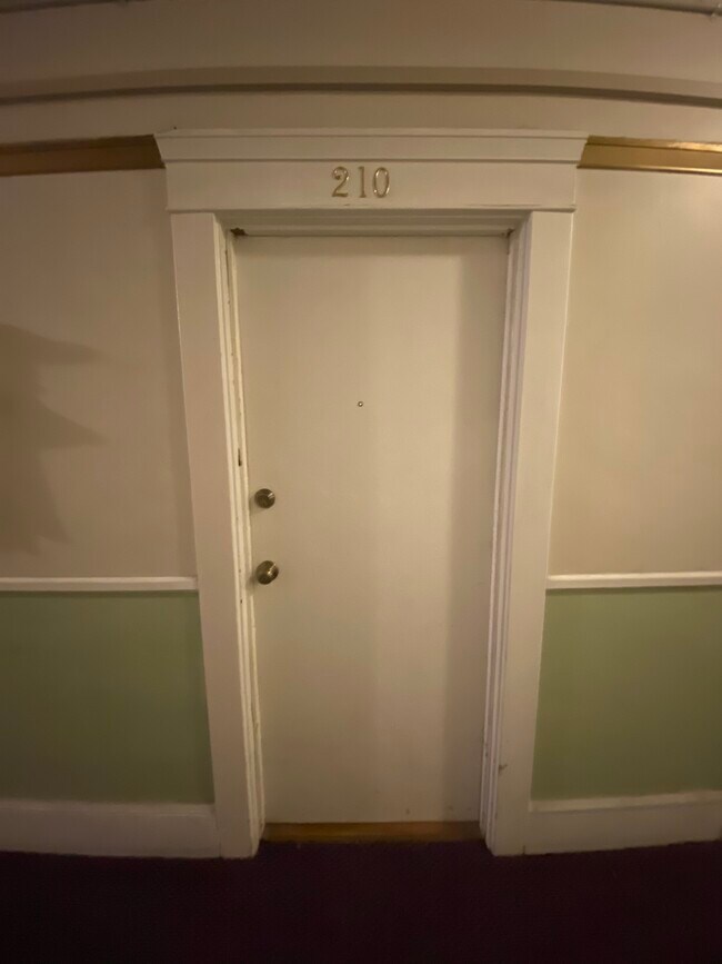 Raymond Investments LLC. Apartments Oakland, CA