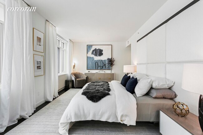 Foto del edificio - 323 Park Ave S