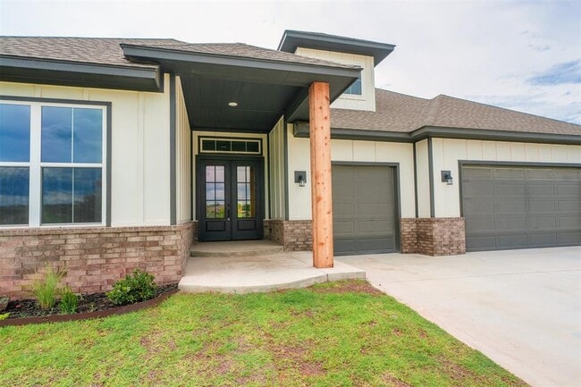 Building Photo - 11440 Blue Heron Creek