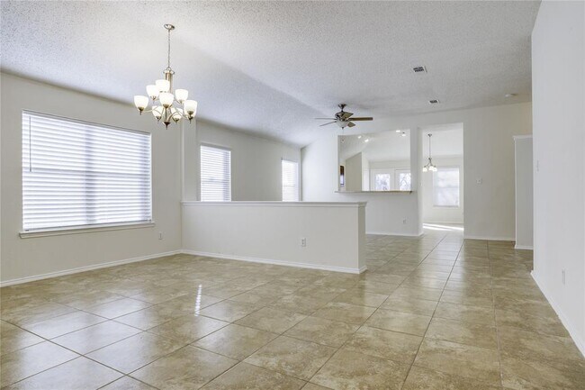 Building Photo - 7318 Cresswell Dr