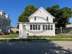 Building Photo - 109 S Main St