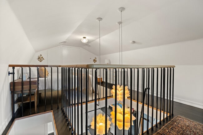 Building Photo - 21487 Encina Rd