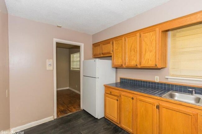 Building Photo - 45 Whitmore Cir
