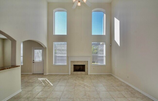 Foto del edificio - 21003 Garden Arbor Ln