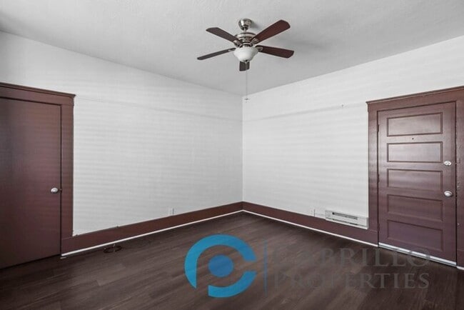 Foto del edificio - 2203-8 Broadway