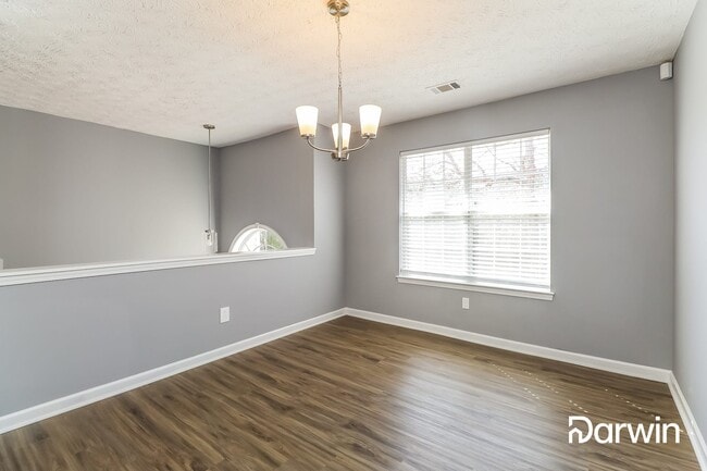Building Photo - 145 Mountain Ridge