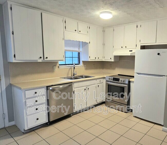 Building Photo - 3087 Parkside Ct