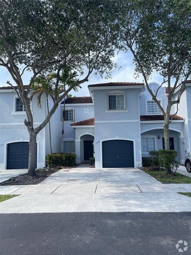 Building Photo - 14888 SW 9th Ln