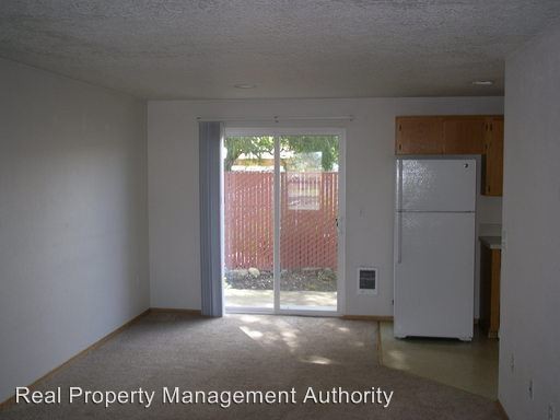 Building Photo - 3 br, 1.5 bath House - 2316 NE Stapleton Road