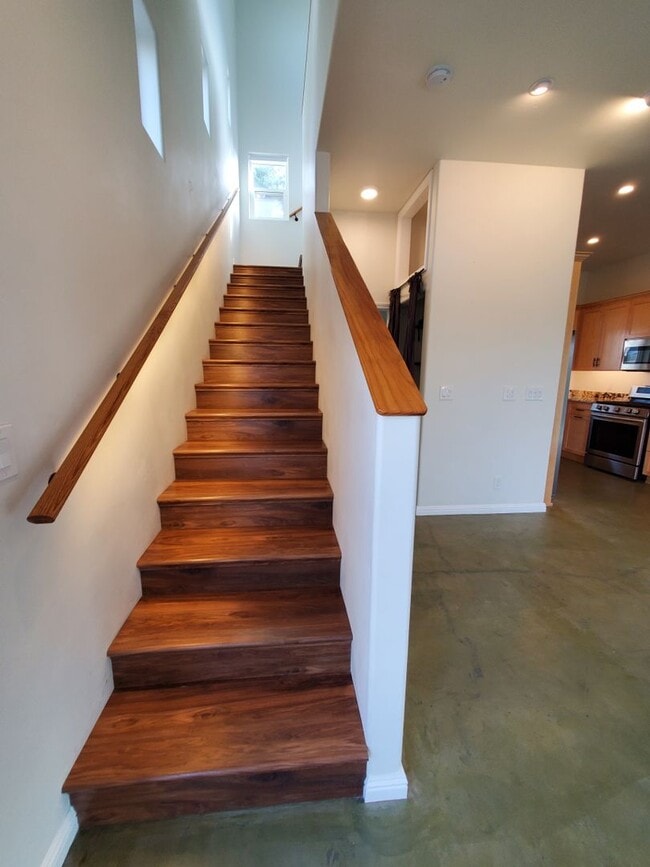 Foto del edificio - Well Maintained 1 Bedroom in Banana Belt a...