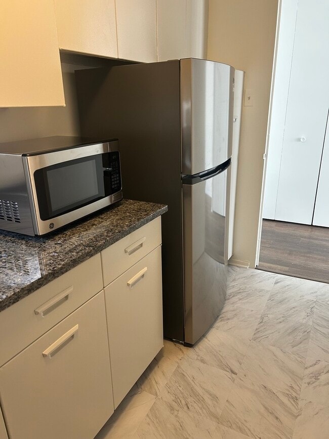 Foto del edificio - 1450 E 55th Pl