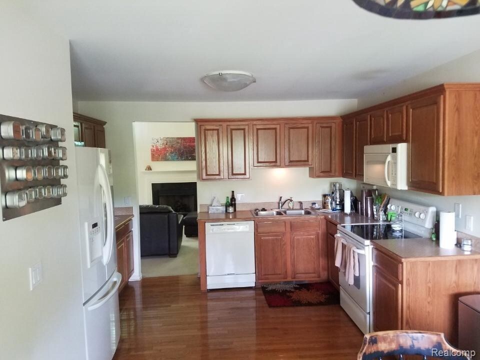 Primary Photo - 6017 Augusta Ct